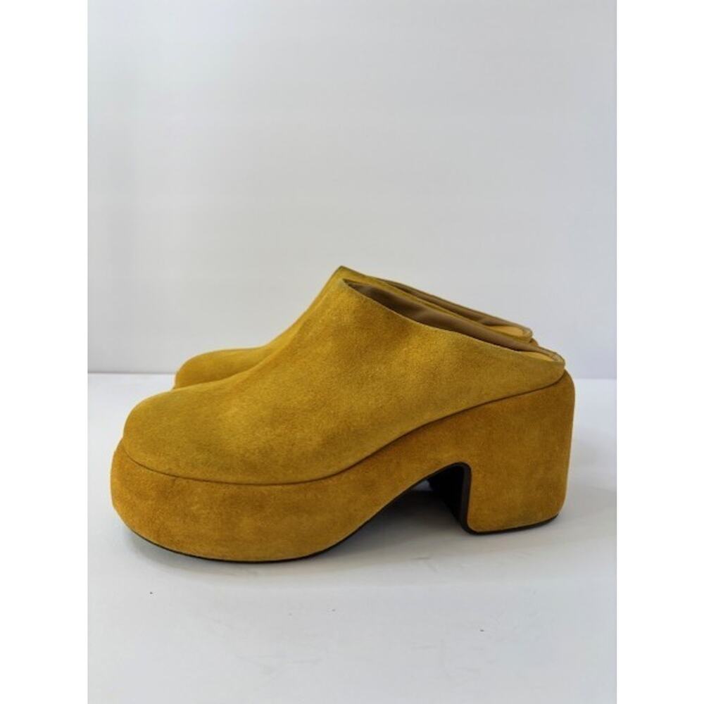 Vic Matie Yellow Suede Platform Mules Women’s Size 9 Round Toe w/ Box & Dust Bag